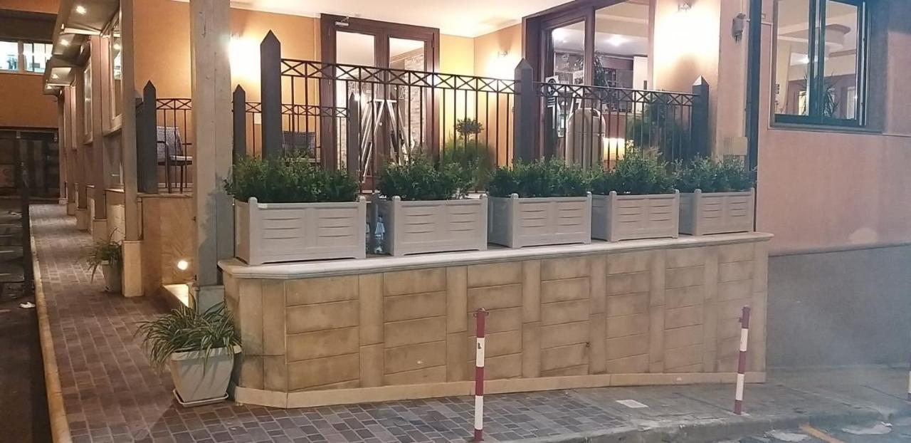 Hotel La Conca Villa San Giovanni Kültér fotó