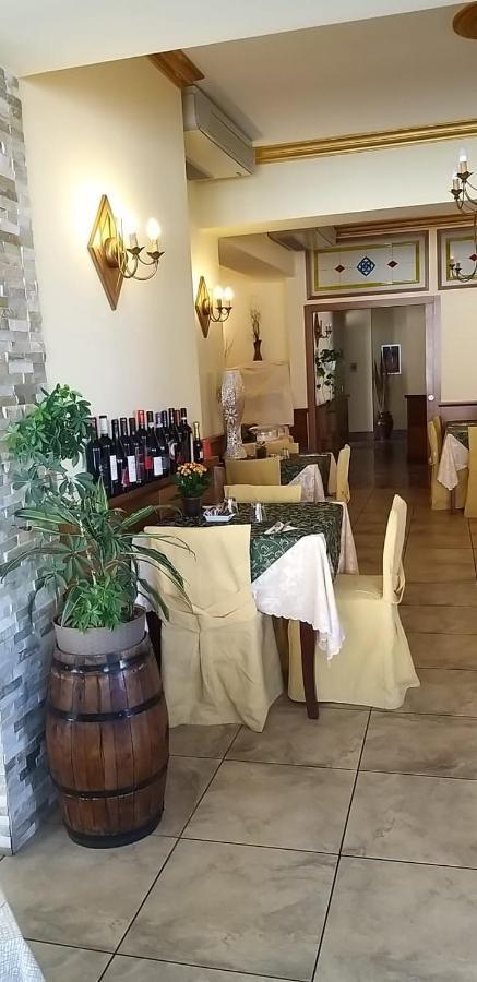 Hotel La Conca Villa San Giovanni Kültér fotó