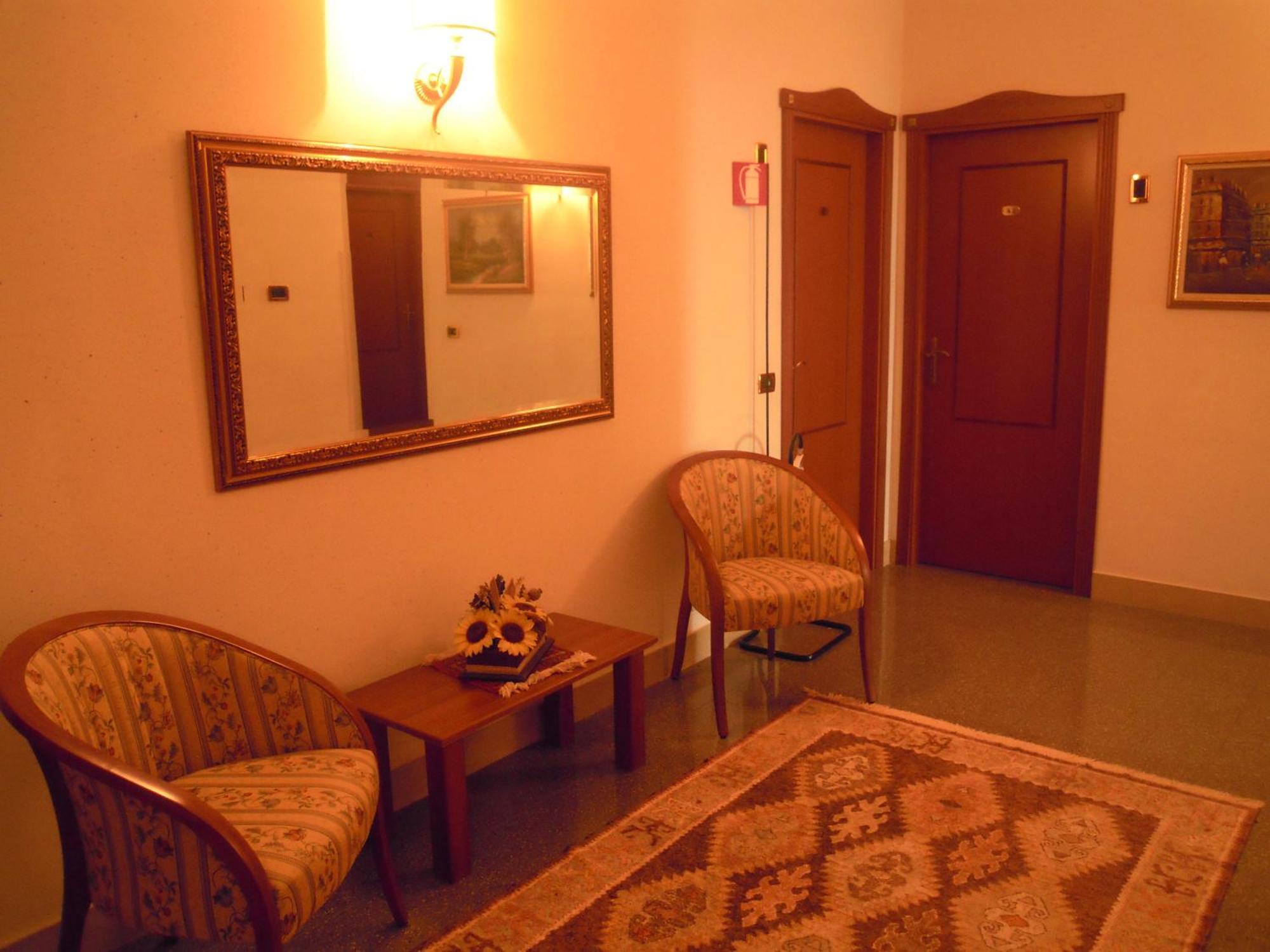 Hotel La Conca Villa San Giovanni Kültér fotó